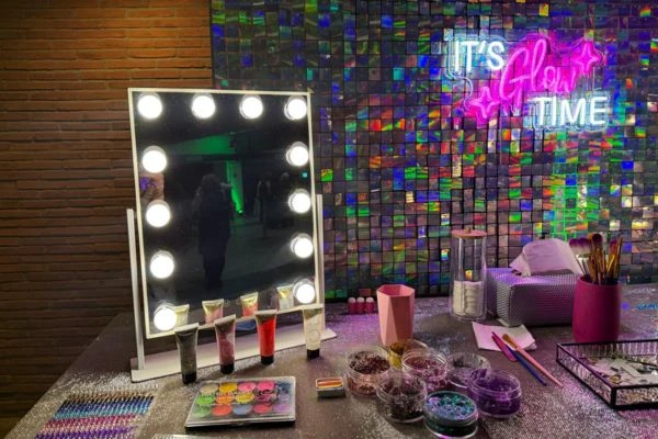 Elementos de un glitter bar