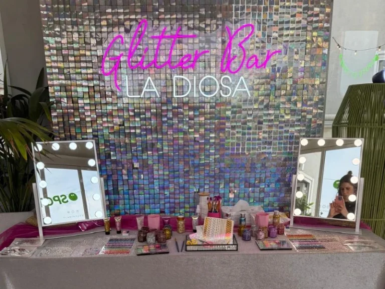 Que contiene un glitter bar